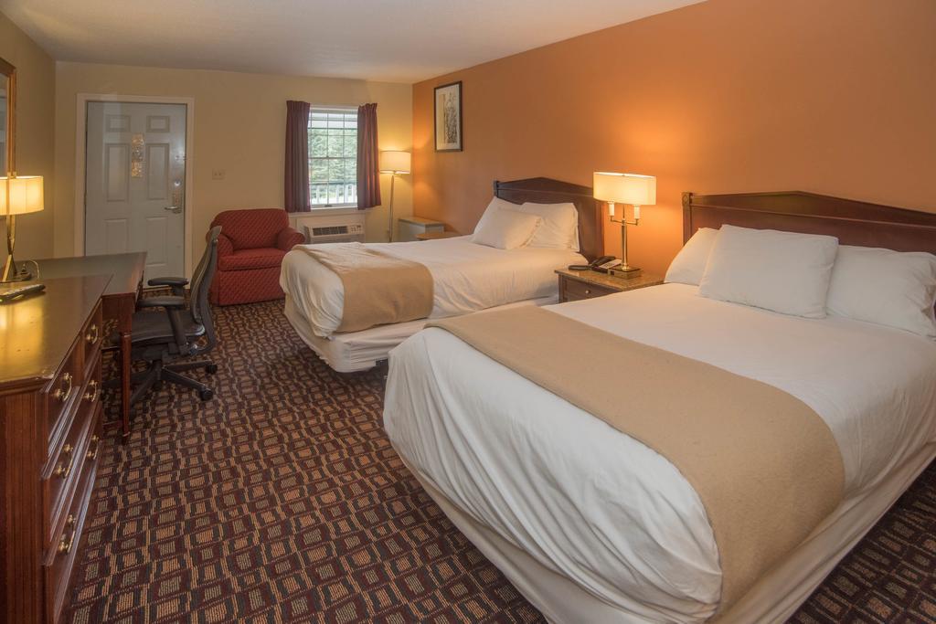Colonnade Inn Lyndonville Eksteriør billede